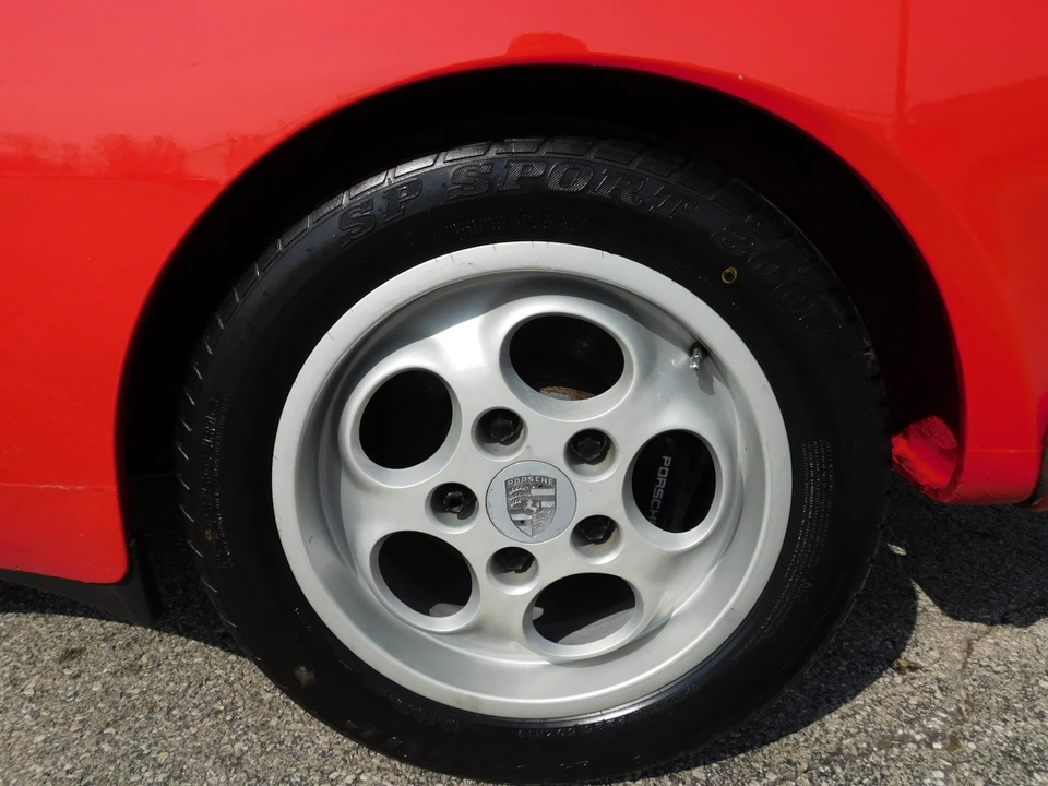 1987 Porsche 944 Turbo - Image 27 of 31