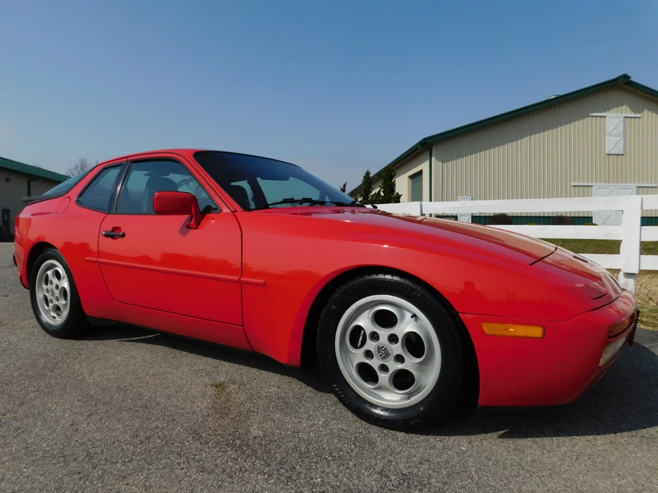 1987 Porsche 944 Turbo - Image 11 of 31