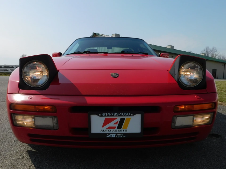 1987 Porsche 944 Turbo - Image 15 of 31