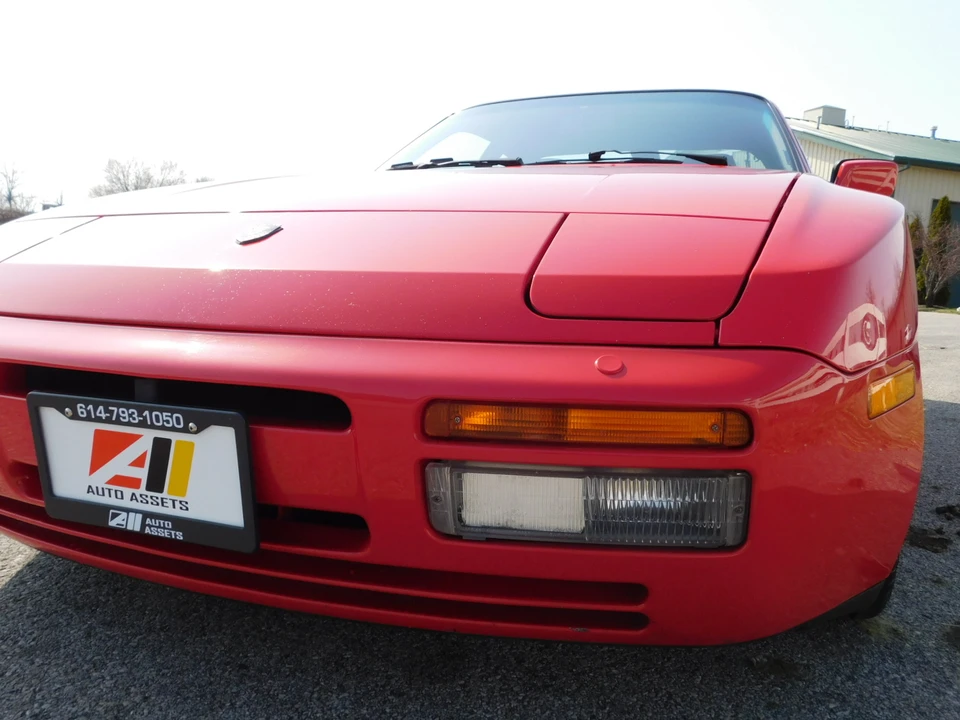 1987 Porsche 944 Turbo - Image 17 of 31