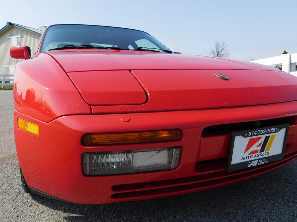 1987 Porsche 944 Turbo - Image 16 of 31