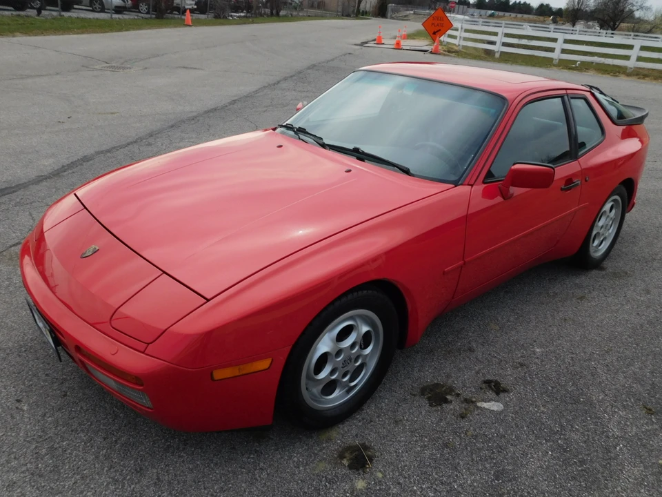 1987 Porsche 944 Turbo - Image 2 of 31