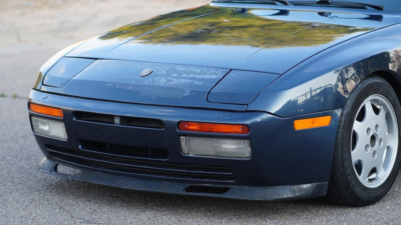 1987 Porsche 944 Turbo - Image 13 of 31