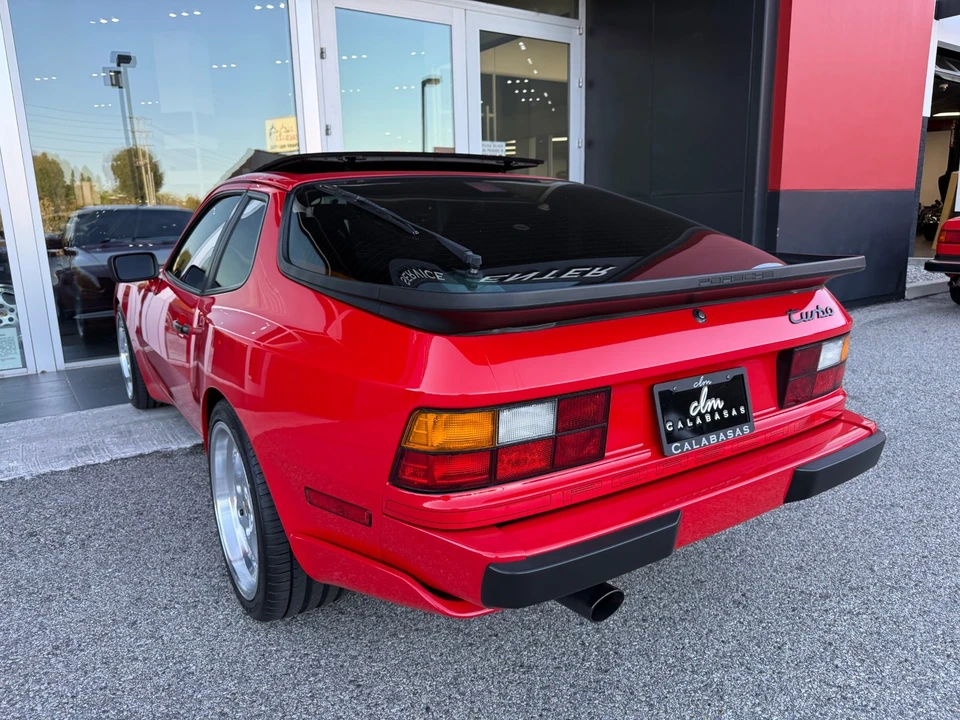 1987 Porsche 944 Turbo - Image 19 of 31