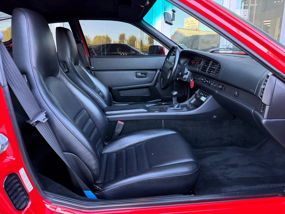 1987 Porsche 944 Turbo - Image 20 of 31