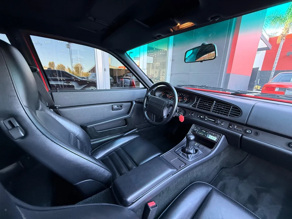 1987 Porsche 944 Turbo - Image 23 of 31