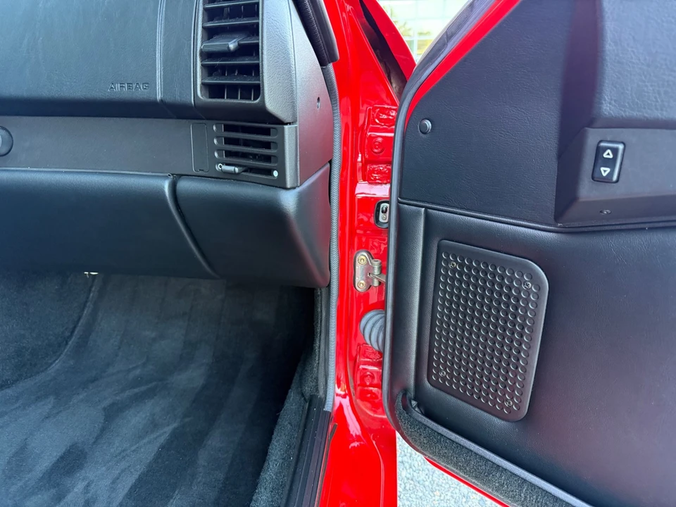 1987 Porsche 944 Turbo - Image 25 of 31