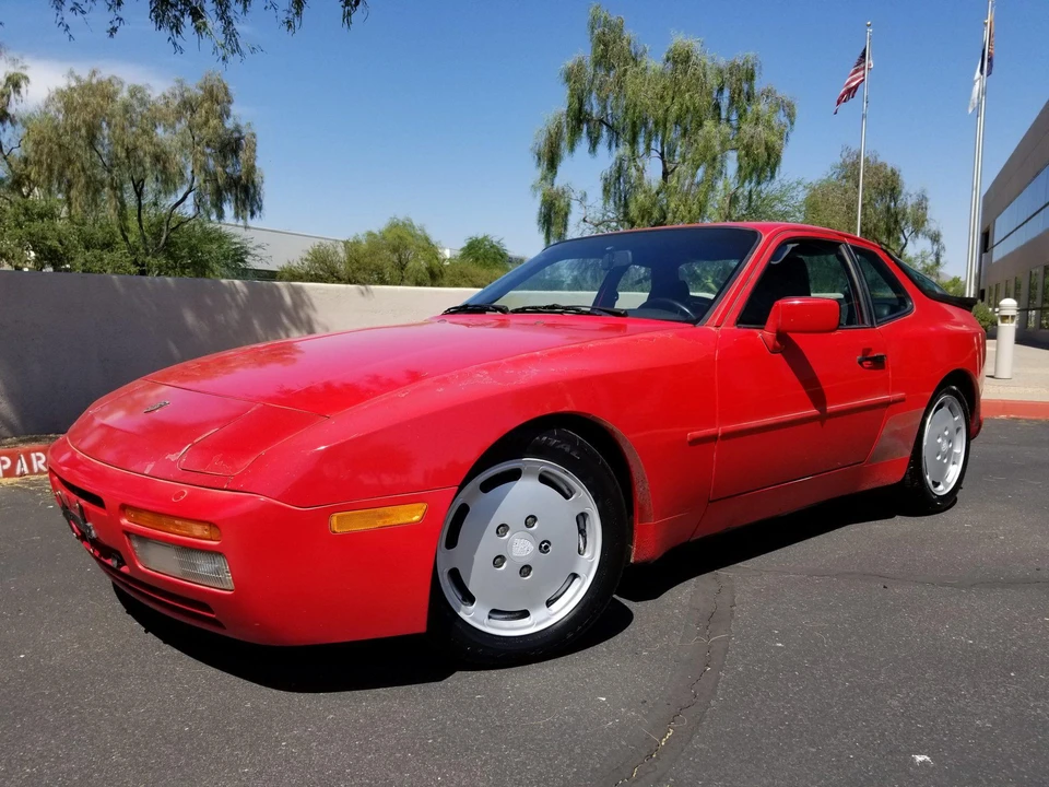 1987 Porsche 944 Turbo - Image 2 of 31