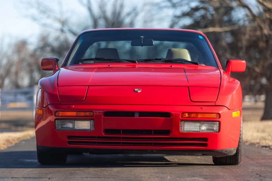 1987 Porsche 944 Turbo - Image 23 of 31