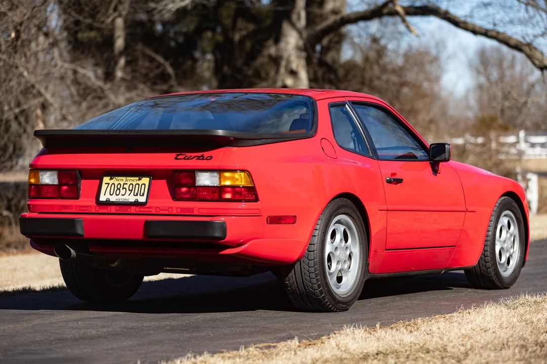 1987 Porsche 944 Turbo - Image 19 of 31