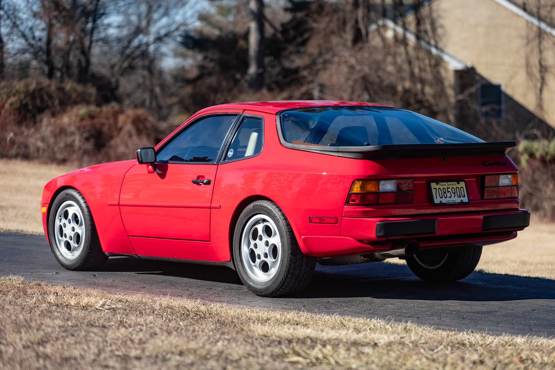 1987 Porsche 944 Turbo - Image 15 of 31