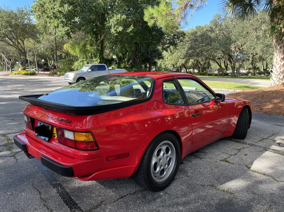 1987 Porsche 944 Turbo - Image 7 of 31