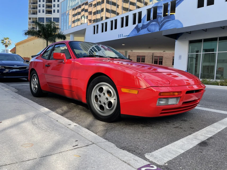 1987 Porsche 944 Turbo - Image 26 of 31