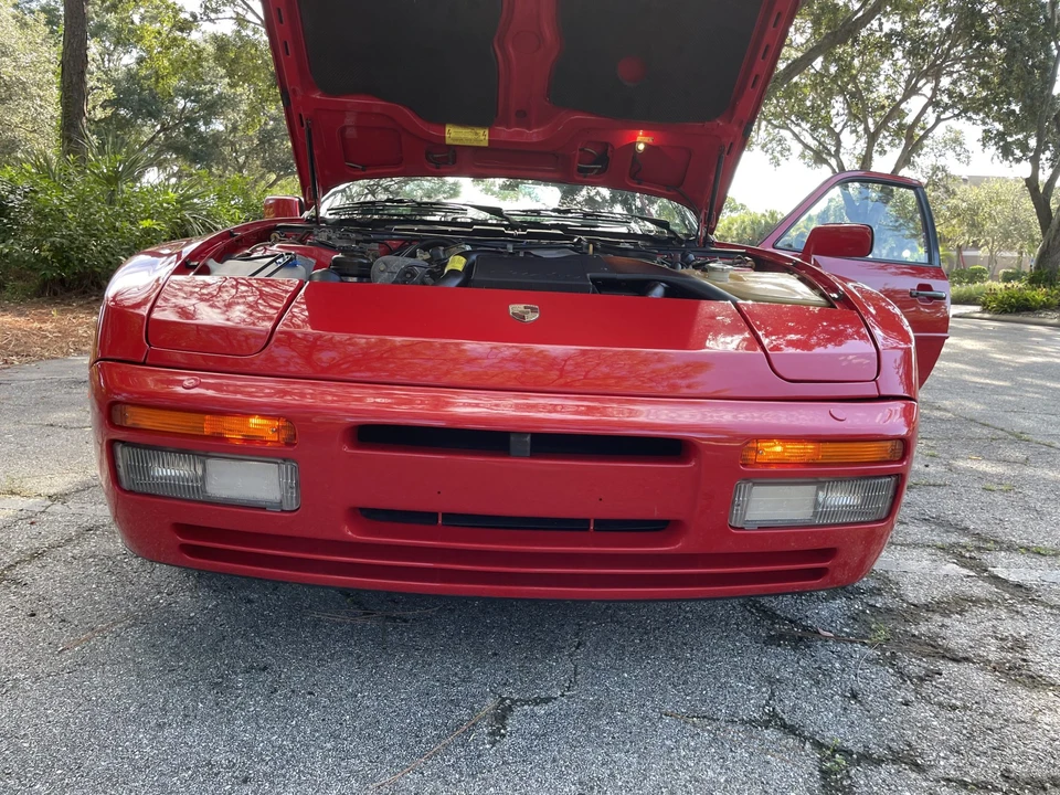 1987 Porsche 944 Turbo - Image 27 of 31