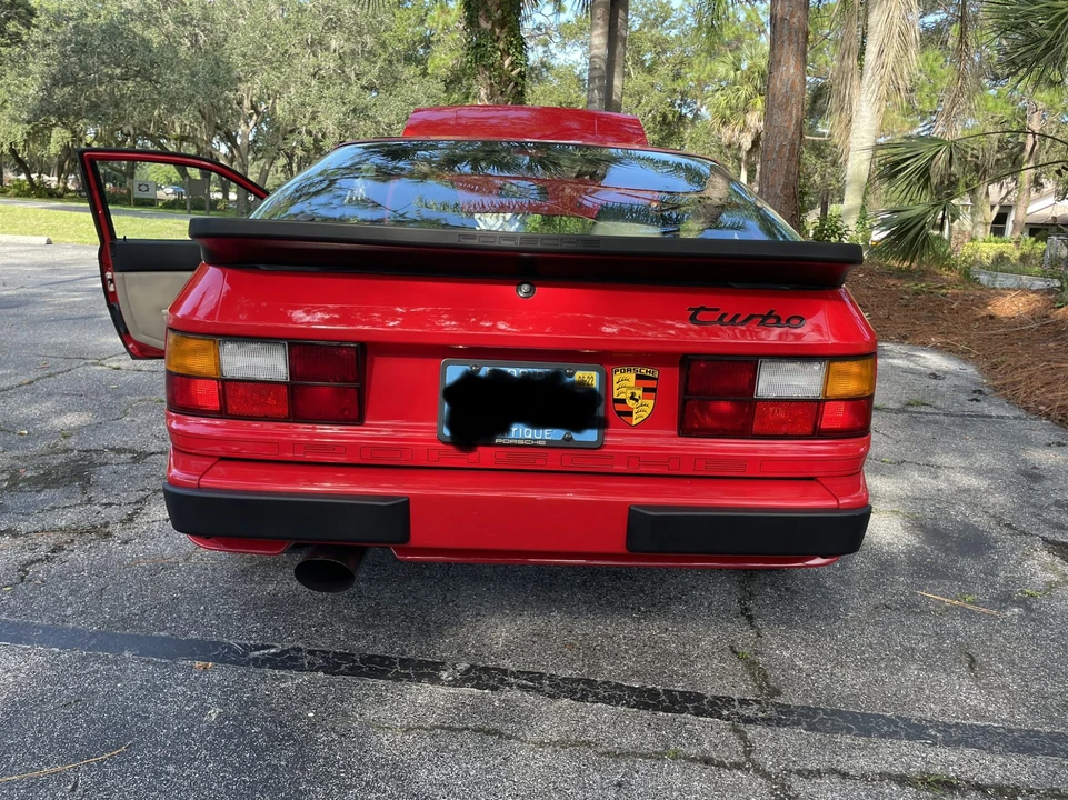 1987 Porsche 944 Turbo - Image 6 of 31