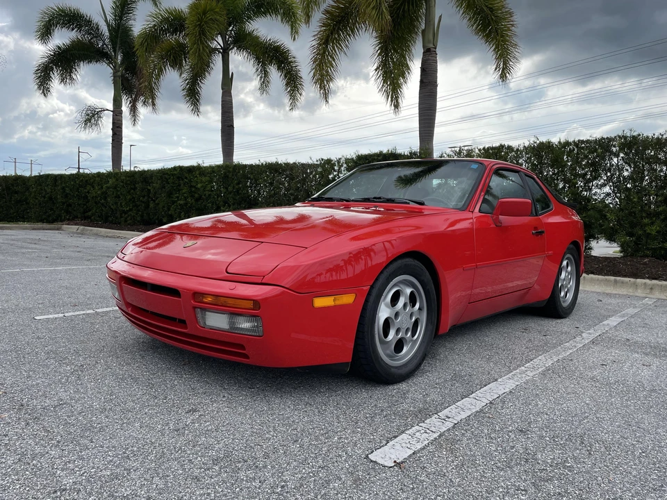 1987 Porsche 944 Turbo - Image 7 of 31