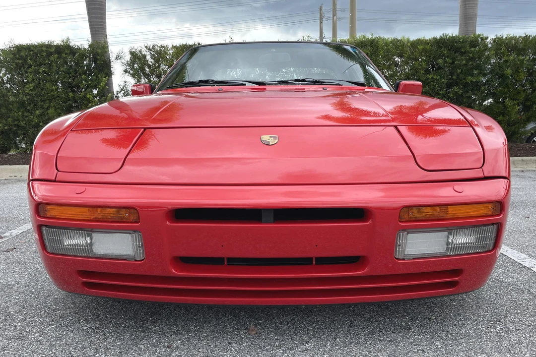 1987 Porsche 944 Turbo - Image 2 of 31