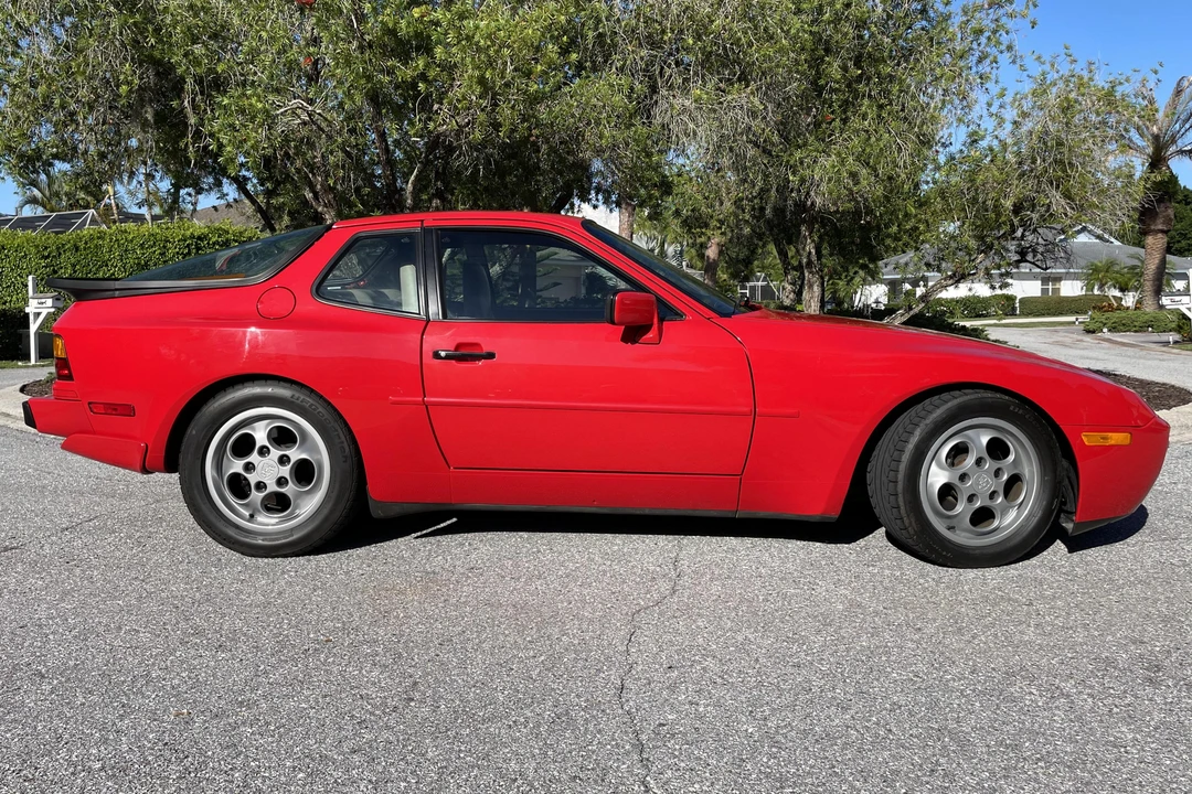 1987 Porsche 944 Turbo - Image 3 of 31