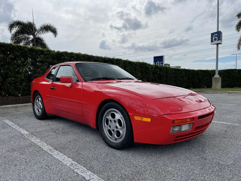1987 Porsche 944 Turbo - Image 14 of 31