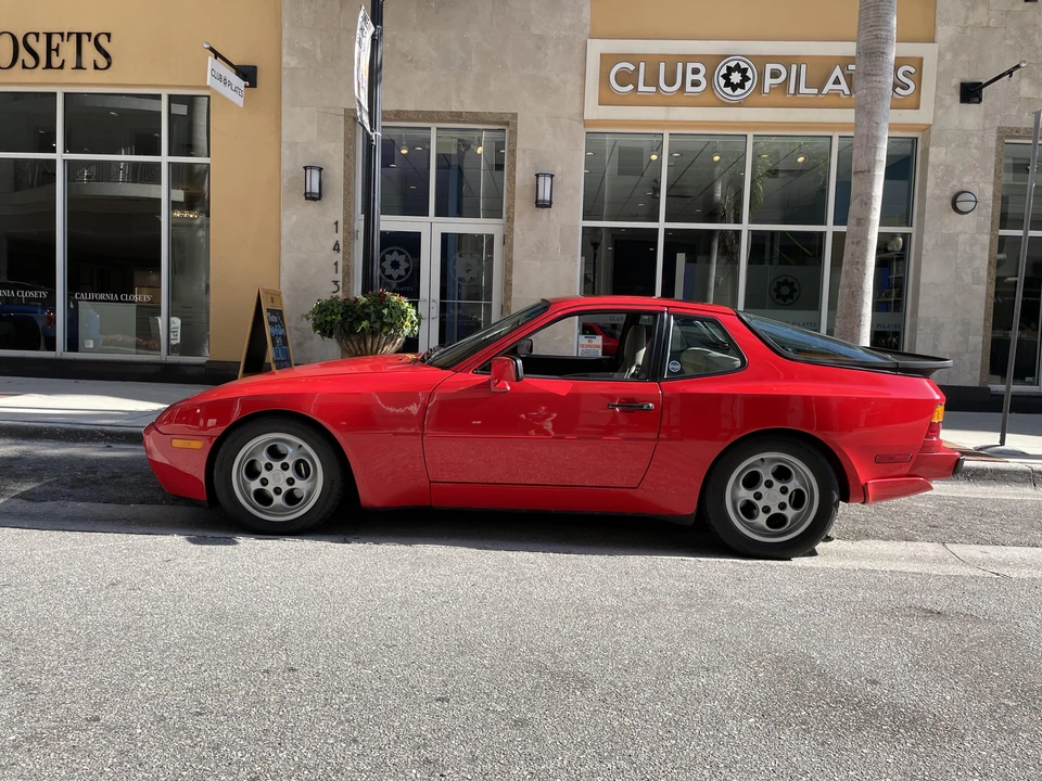 1987 Porsche 944 Turbo - Image 10 of 31