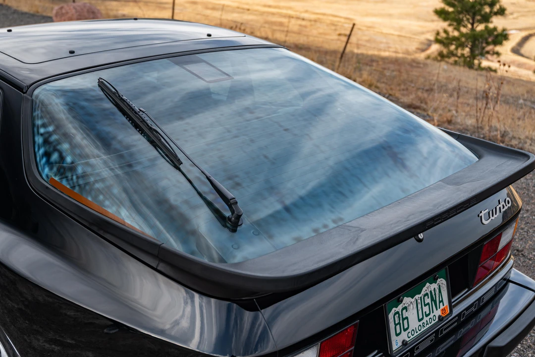 1987 Porsche 944 Turbo - Image 25 of 31