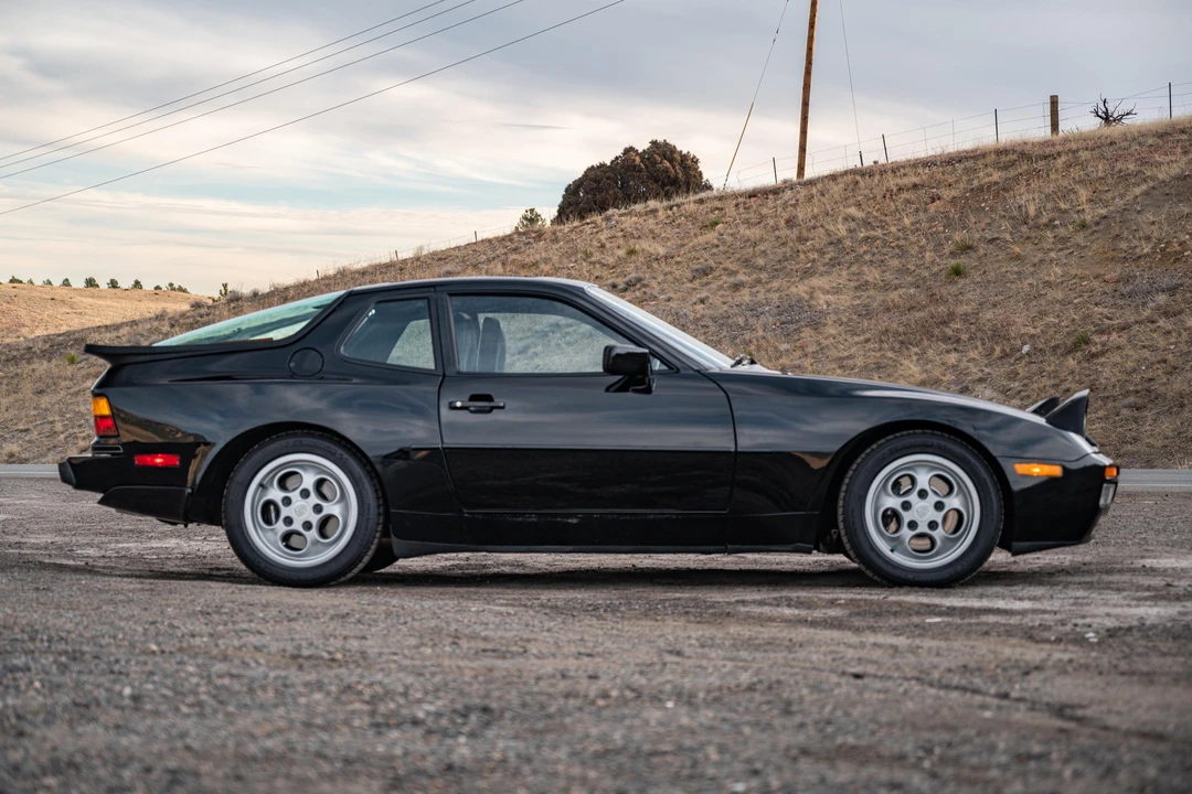 1987 Porsche 944 Turbo - Image 9 of 31