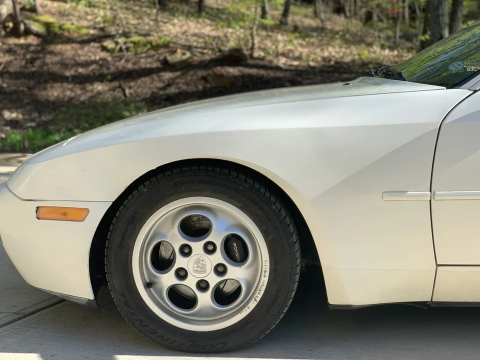1987 Porsche 944 Turbo - Image 9 of 31