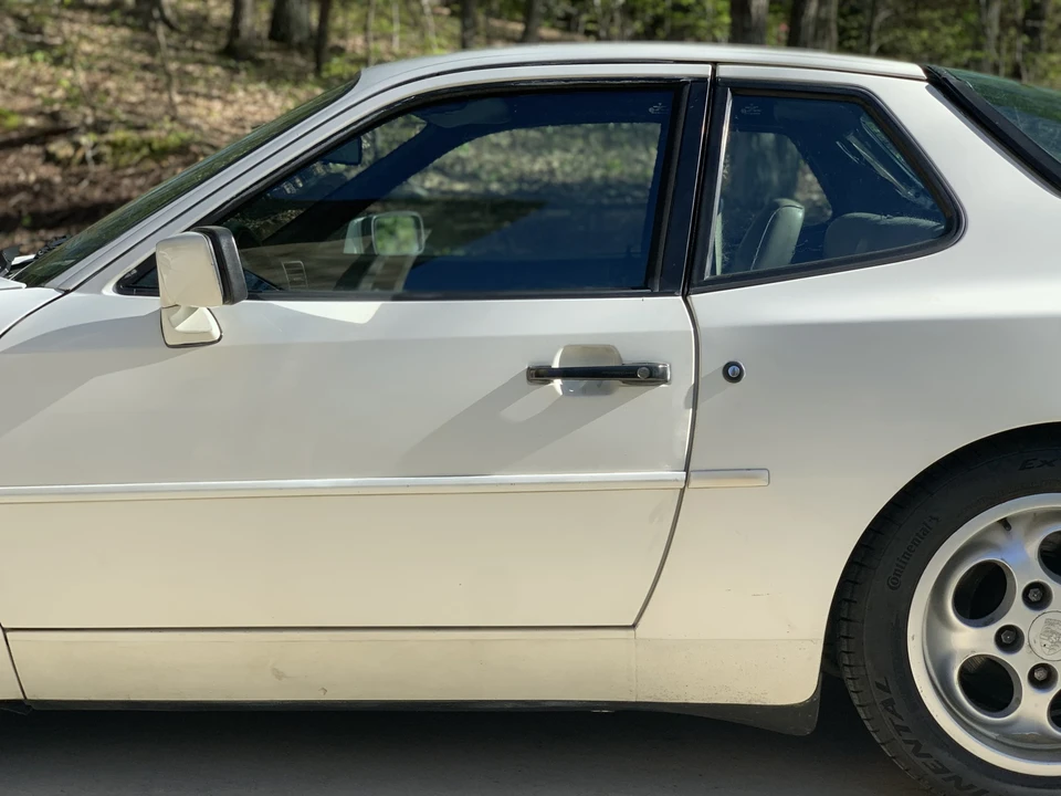 1987 Porsche 944 Turbo - Image 10 of 31