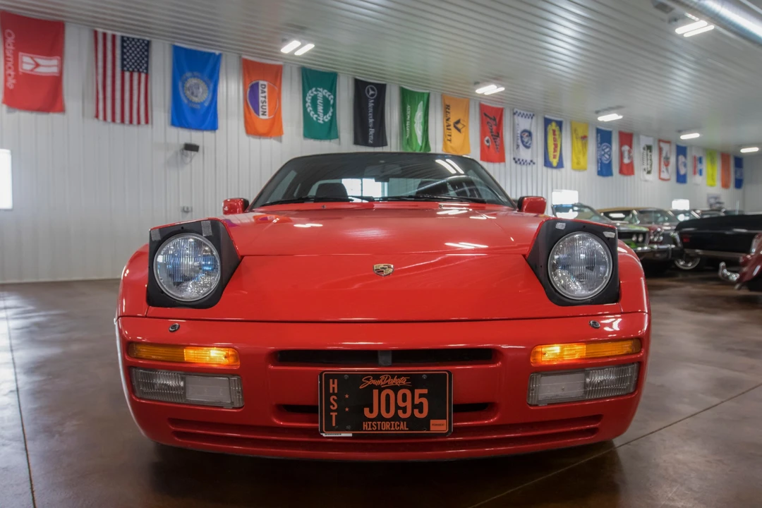 1987 Porsche 944 Turbo - Image 4 of 31
