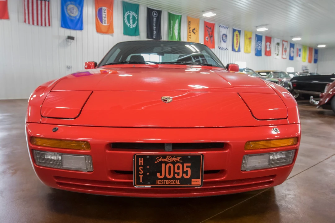 1987 Porsche 944 Turbo - Image 3 of 31