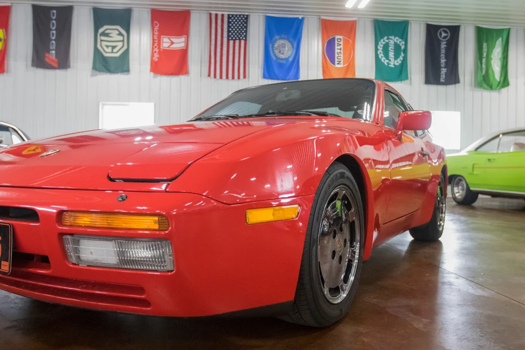 1987 Porsche 944 Turbo - Image 5 of 31