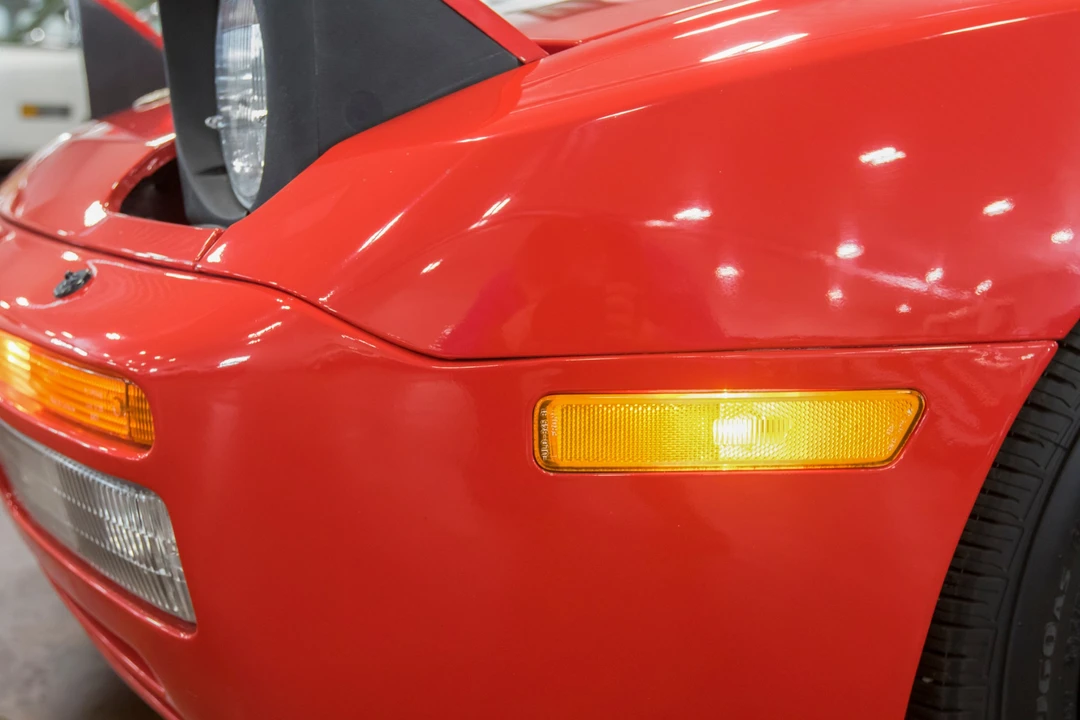 1987 Porsche 944 Turbo - Image 22 of 31