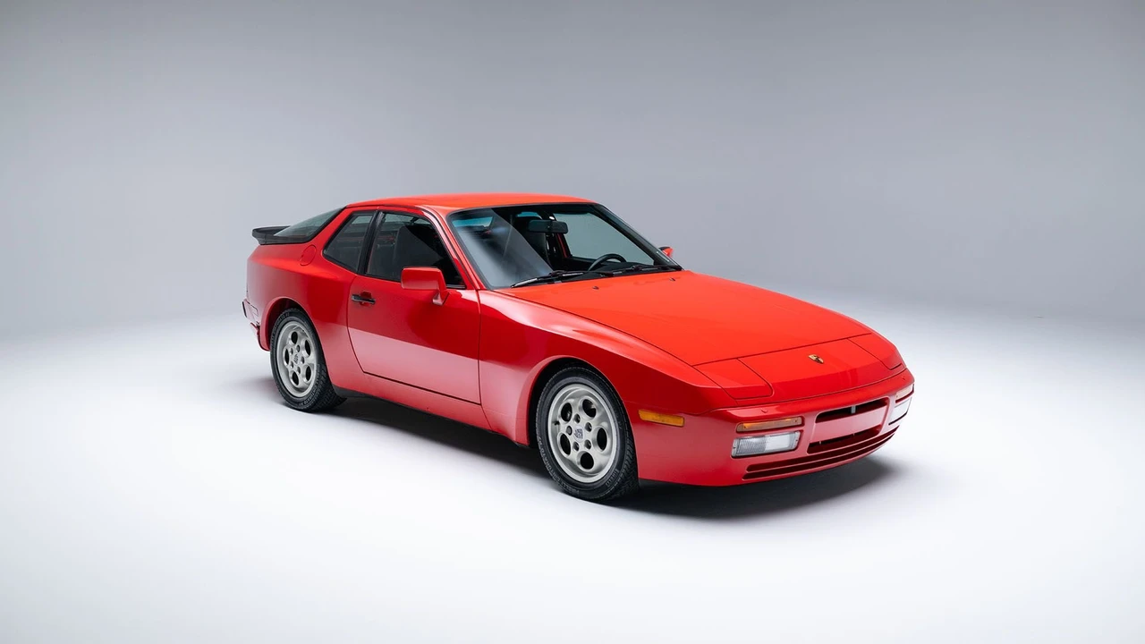 1987 Porsche 944 Turbo - Image 8 of 31