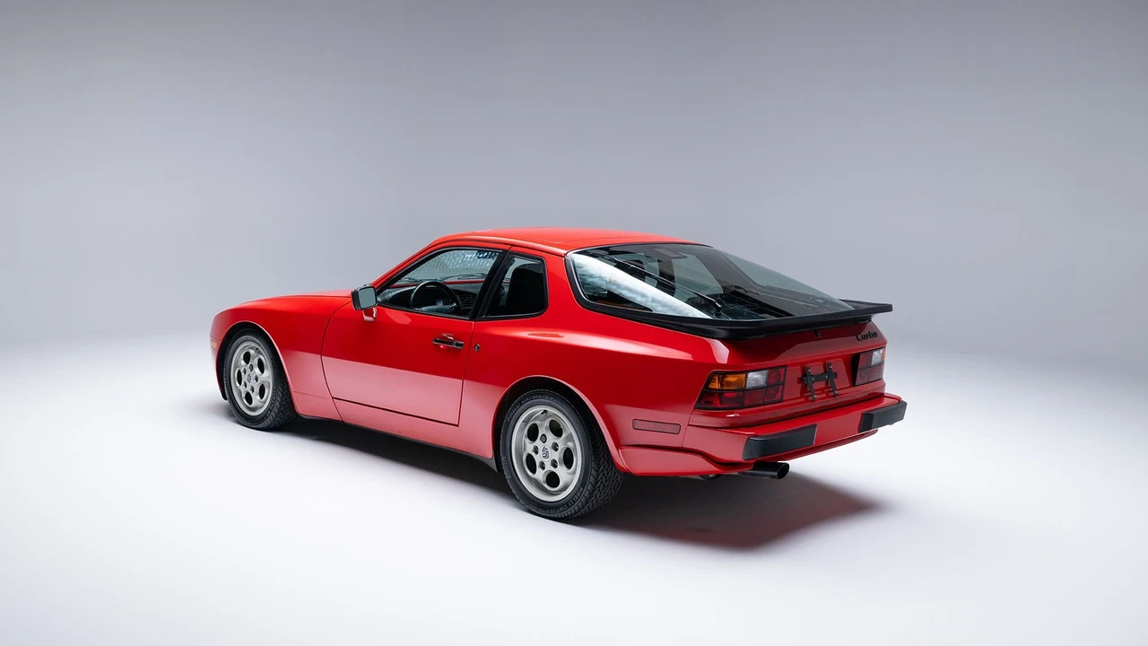 1987 Porsche 944 Turbo - Image 26 of 31