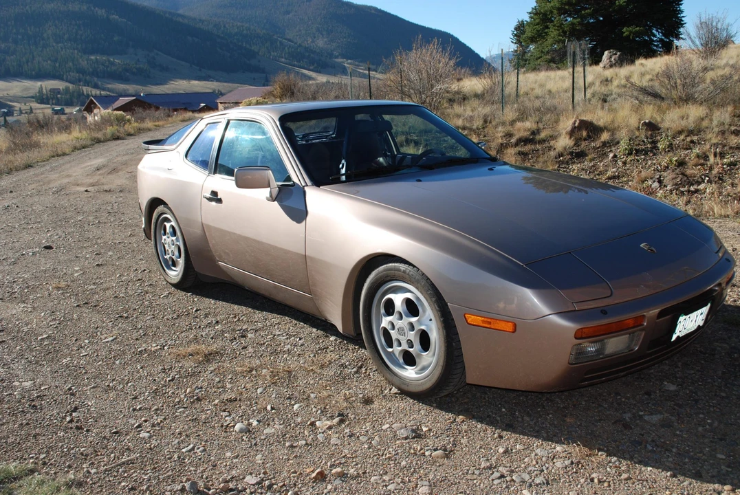 1987 Porsche 944 Turbo - Image 9 of 31