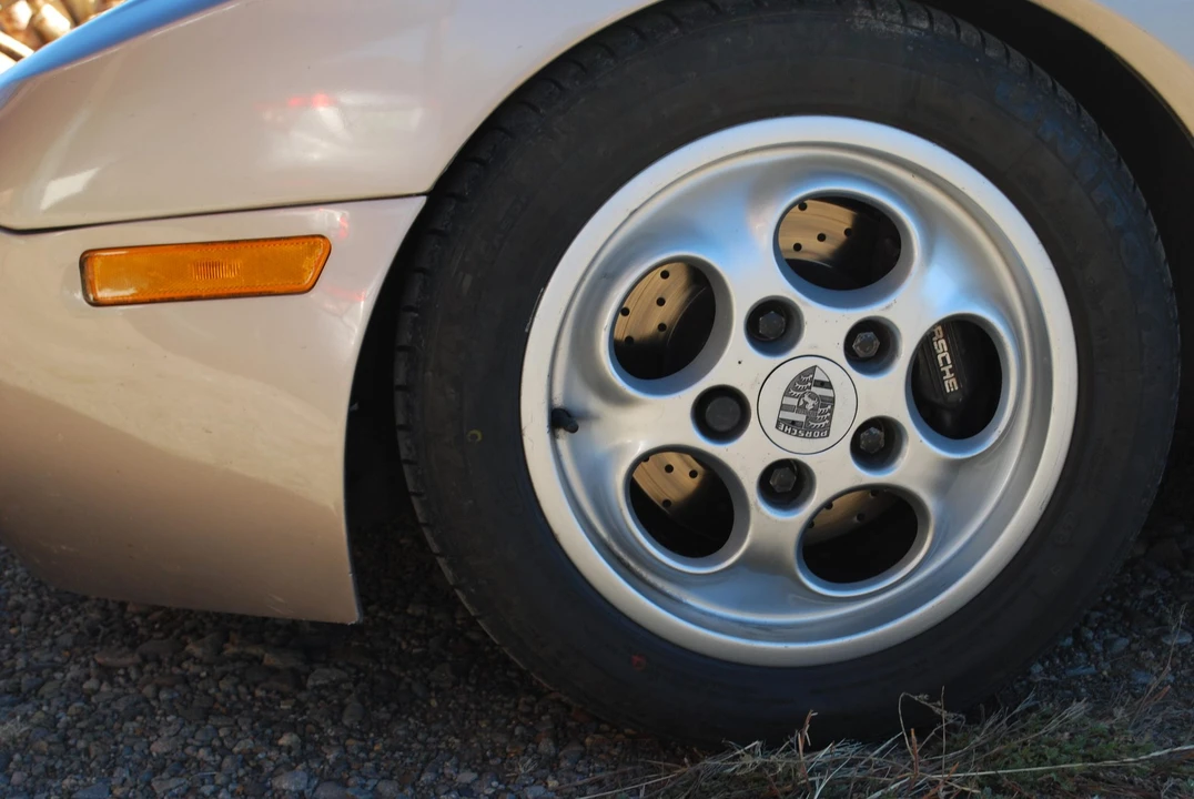 1987 Porsche 944 Turbo - Image 19 of 31