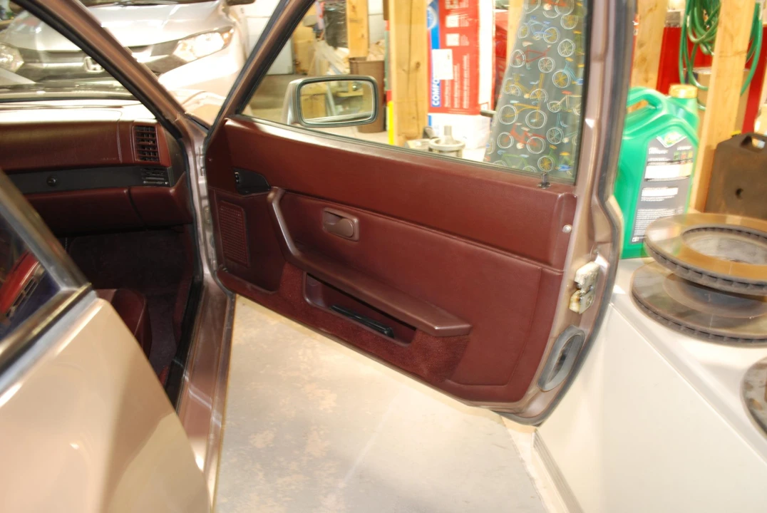 1987 Porsche 944 Turbo - Image 26 of 31