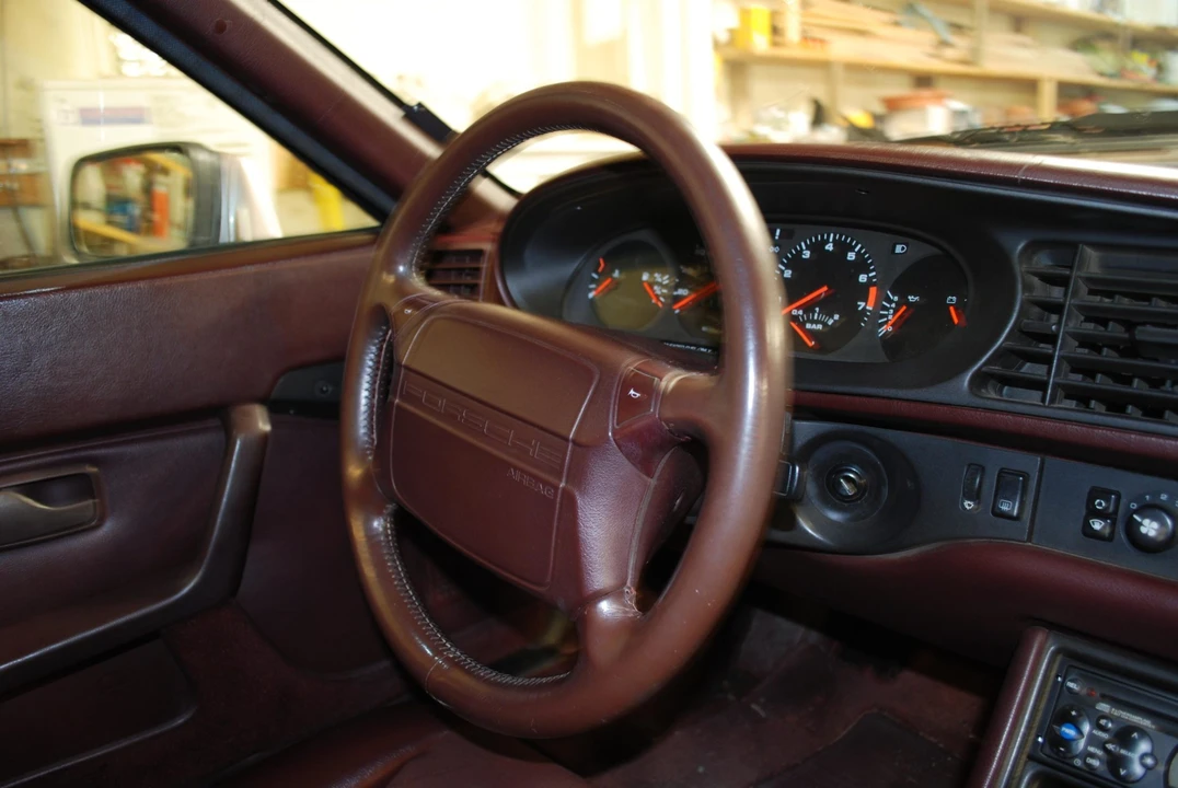 1987 Porsche 944 Turbo - Image 28 of 31