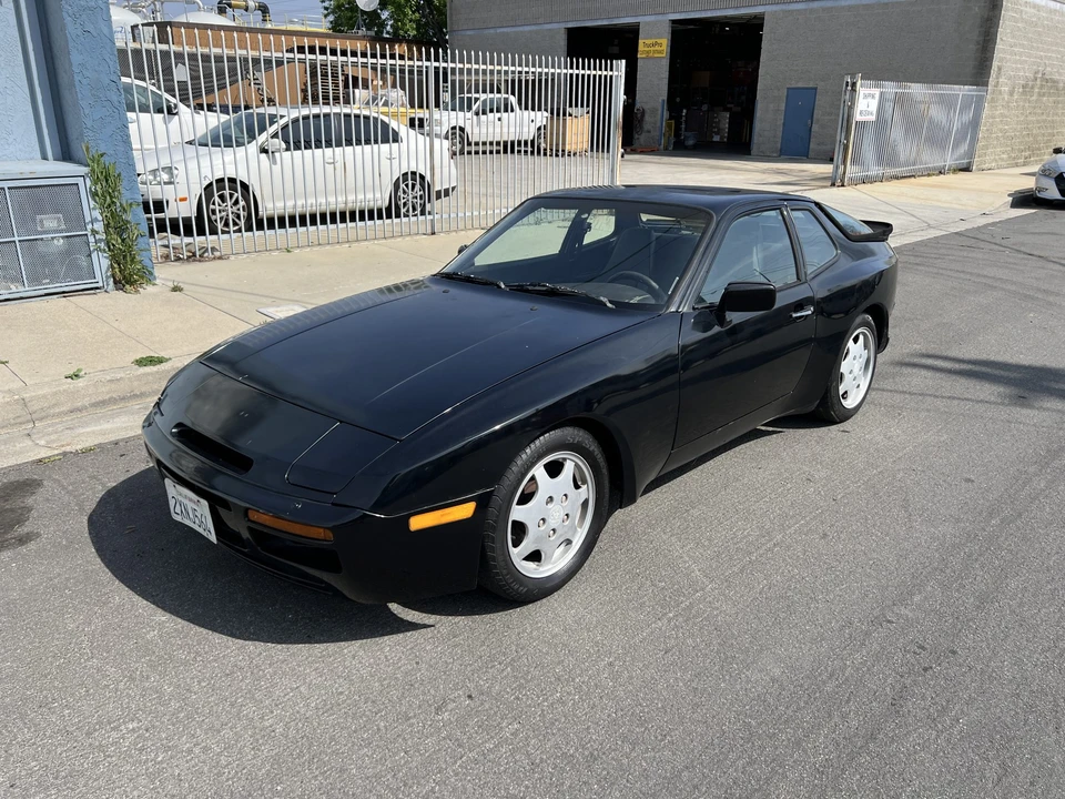 1987 Porsche 944 Turbo - Image 17 of 31