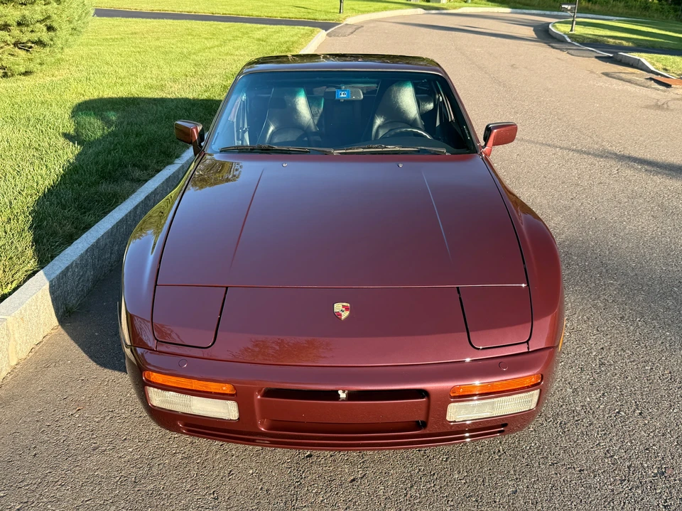 1987 Porsche 944 Turbo - Image 11 of 31