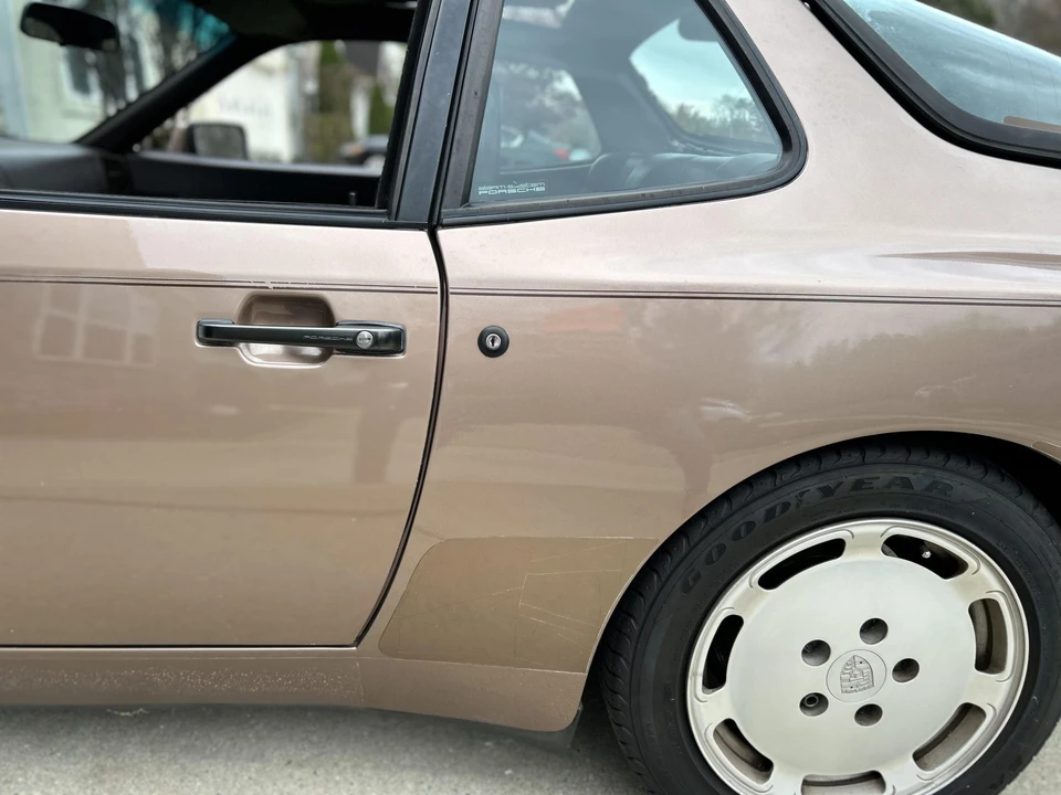1987 Porsche 944 Turbo - Image 17 of 31