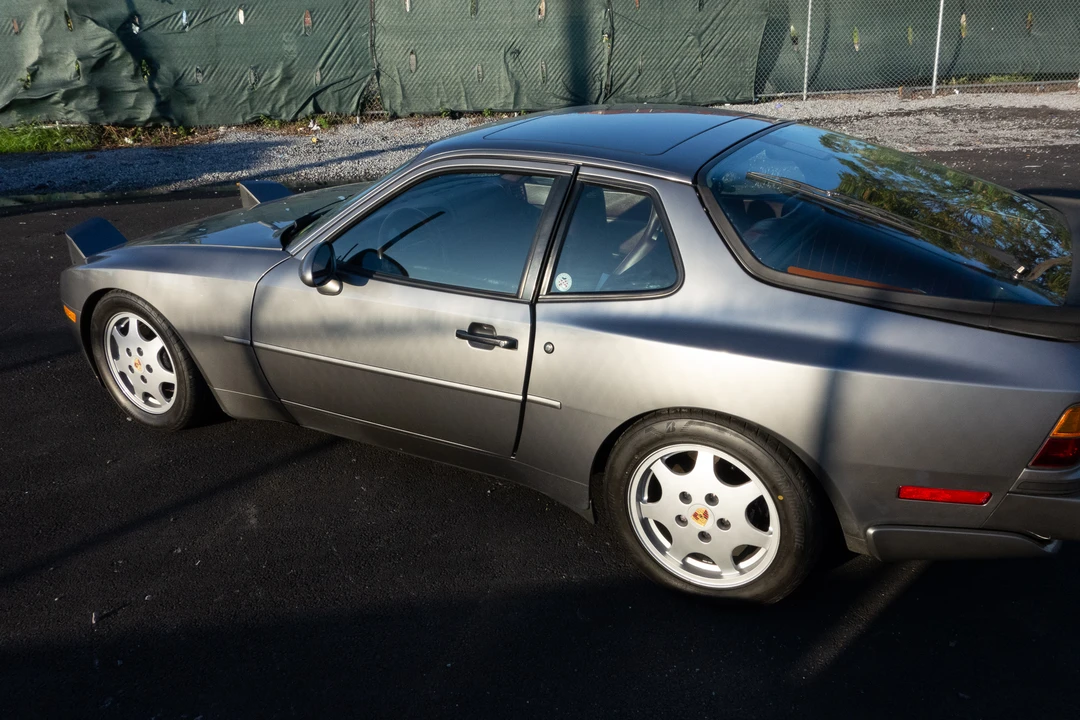 1987 Porsche 944 Turbo - Image 5 of 31