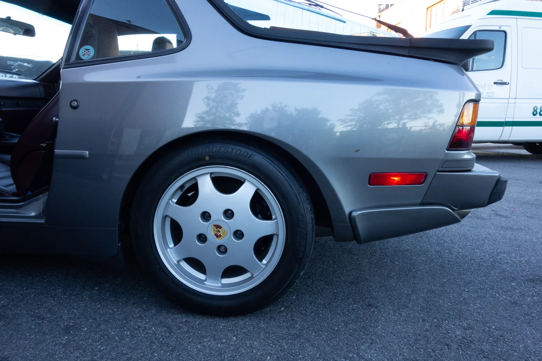 1987 Porsche 944 Turbo - Image 28 of 31