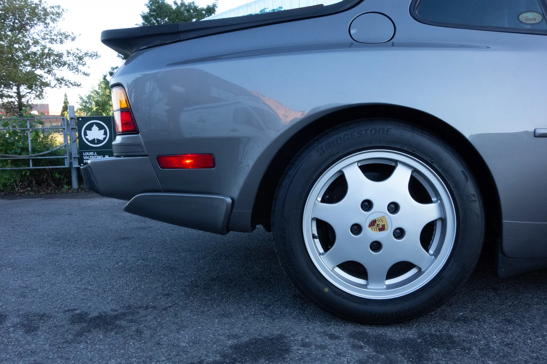 1987 Porsche 944 Turbo - Image 29 of 31