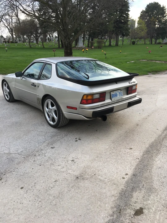 1987 Porsche 944 Turbo - Image 2 of 31