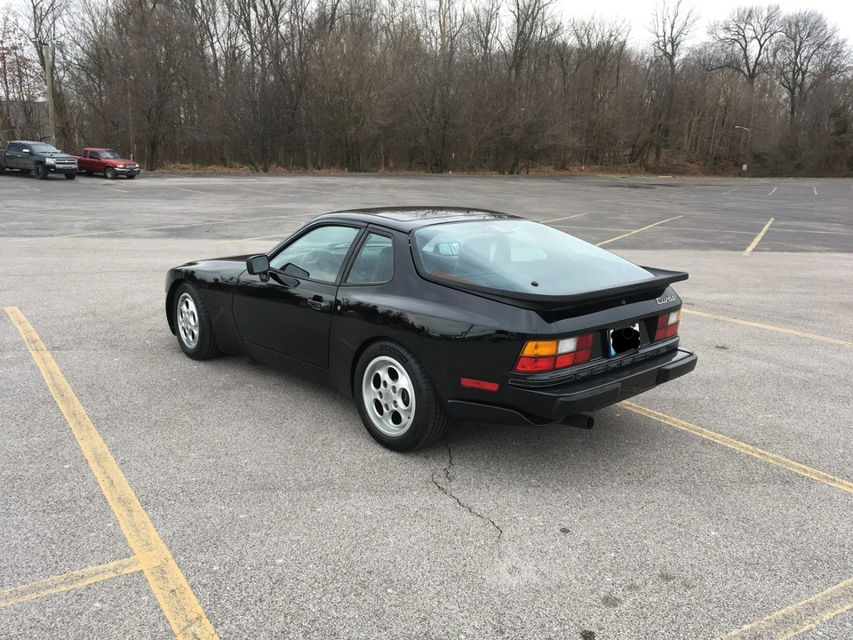1987 Porsche 944 Turbo - Image 4 of 31