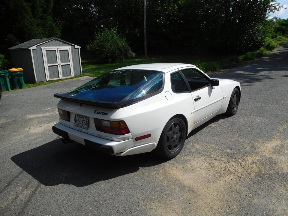 1987 Porsche 944 Turbo - Image 7 of 22