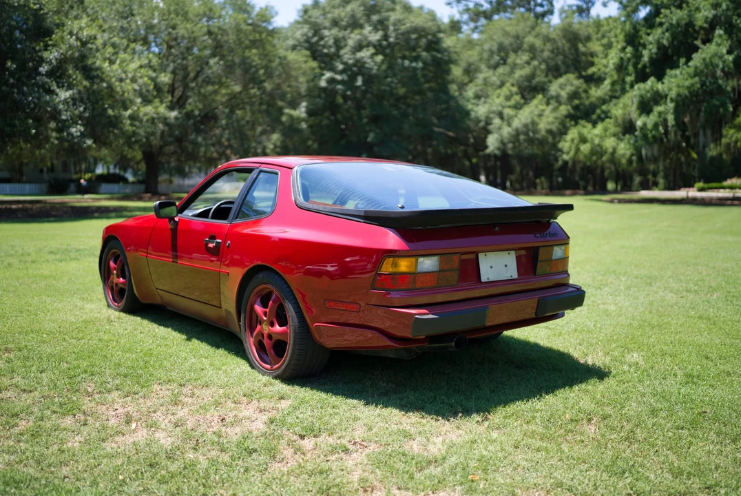 1987 Porsche 944 Turbo - Image 26 of 31