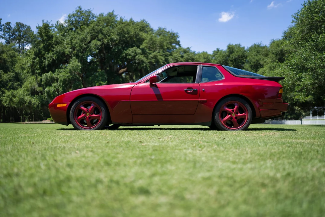 1987 Porsche 944 Turbo - Image 17 of 31