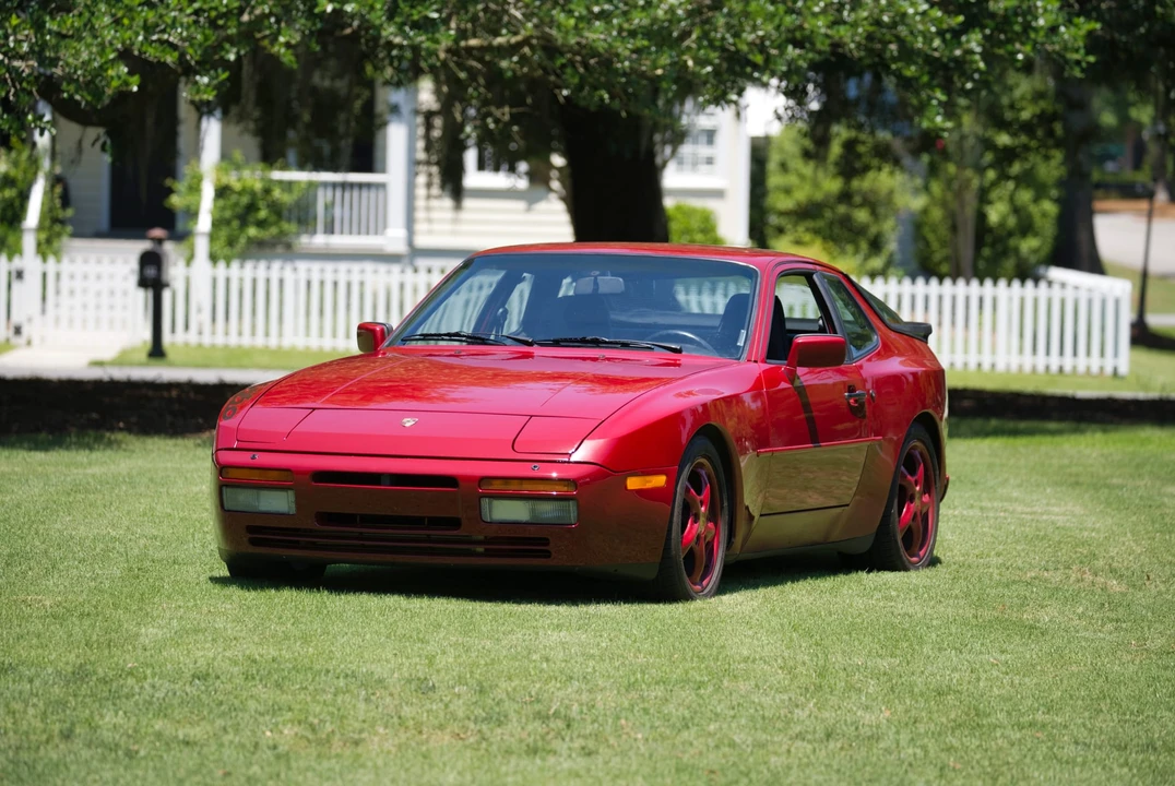 1987 Porsche 944 Turbo - Image 9 of 31